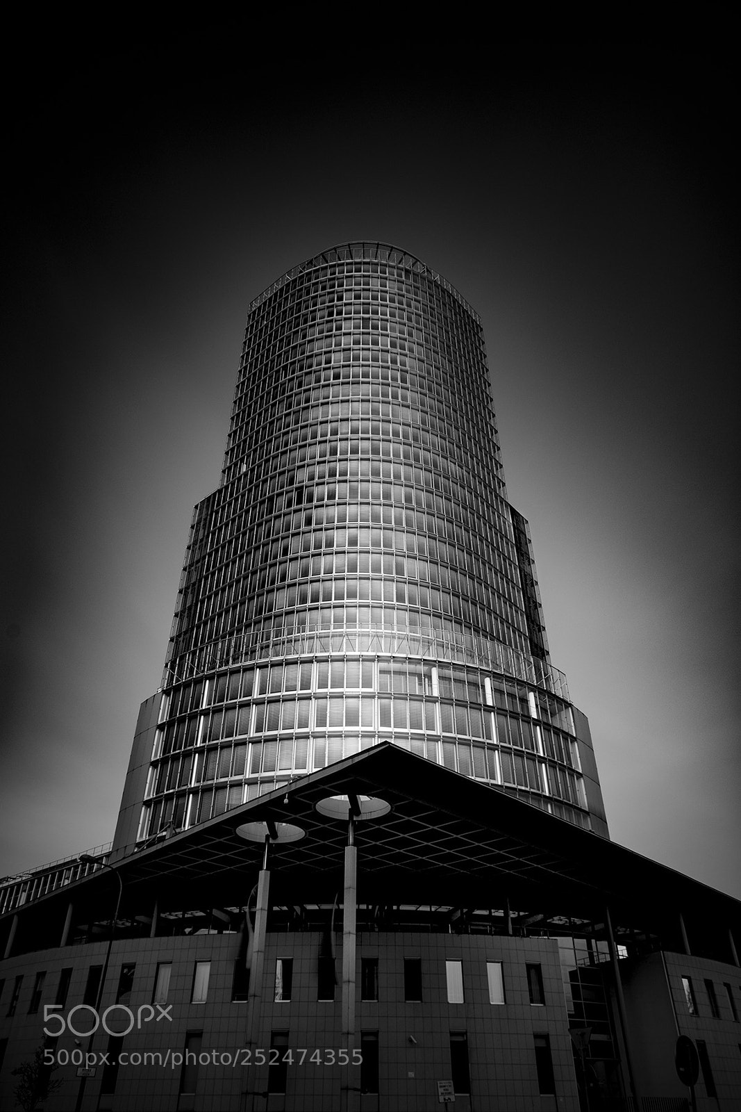 Nikon D7200 sample photo. National bank of slovakia photography