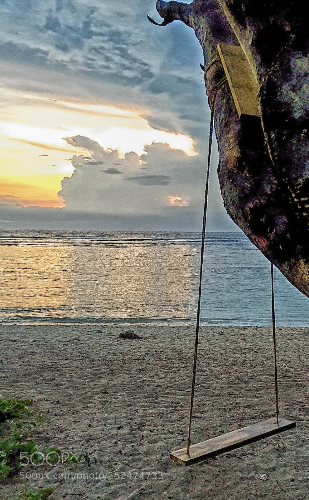 Samsung Galaxy S8 sample photo. Swing photography