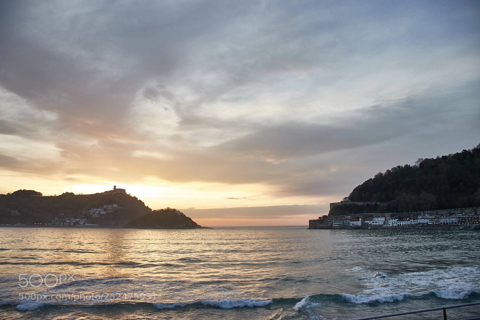 Canon EOS 77D (EOS 9000D / EOS 770D) sample photo. Donosti photography