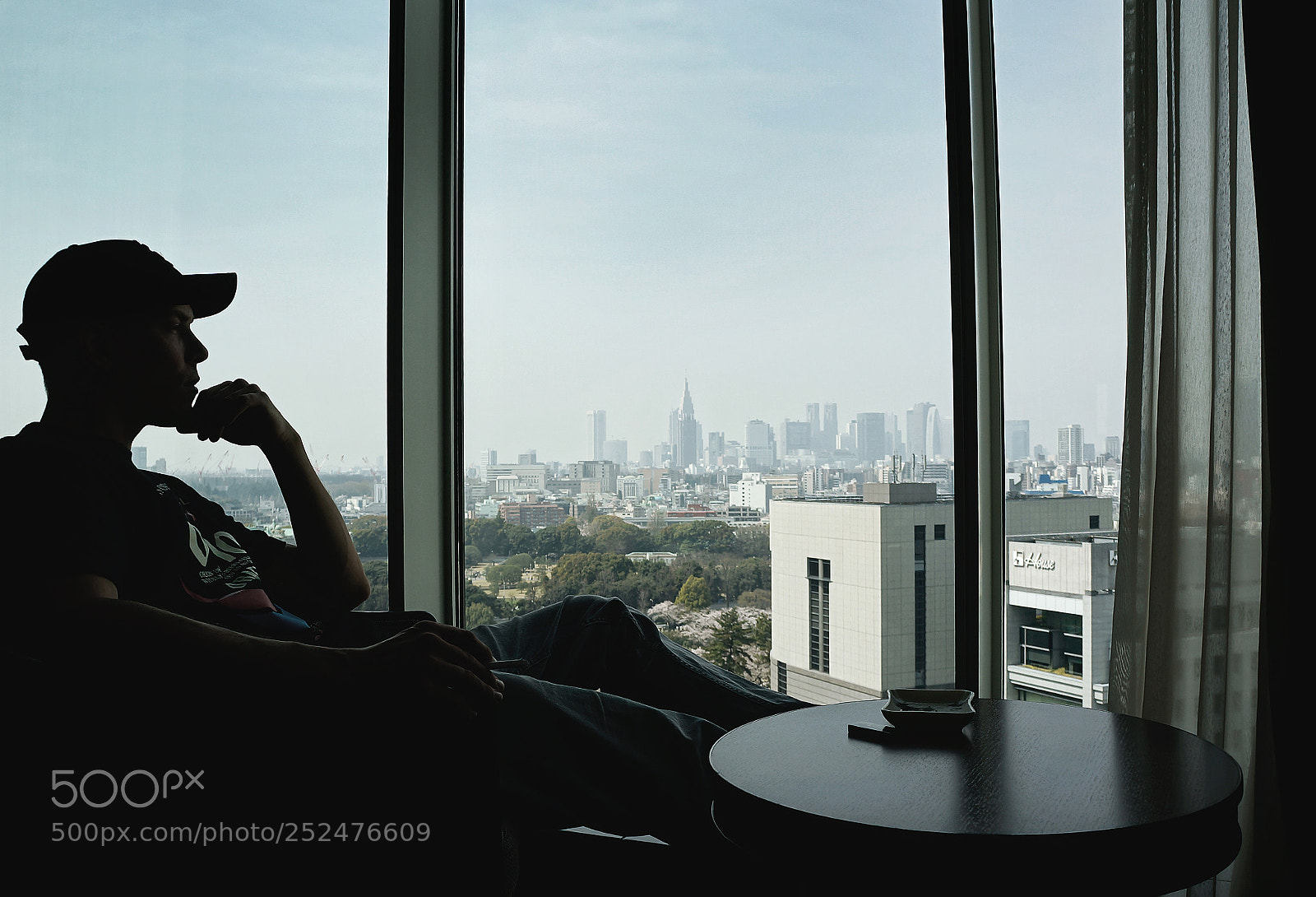 Sony Alpha NEX-5R sample photo. Tokyo hotel photography