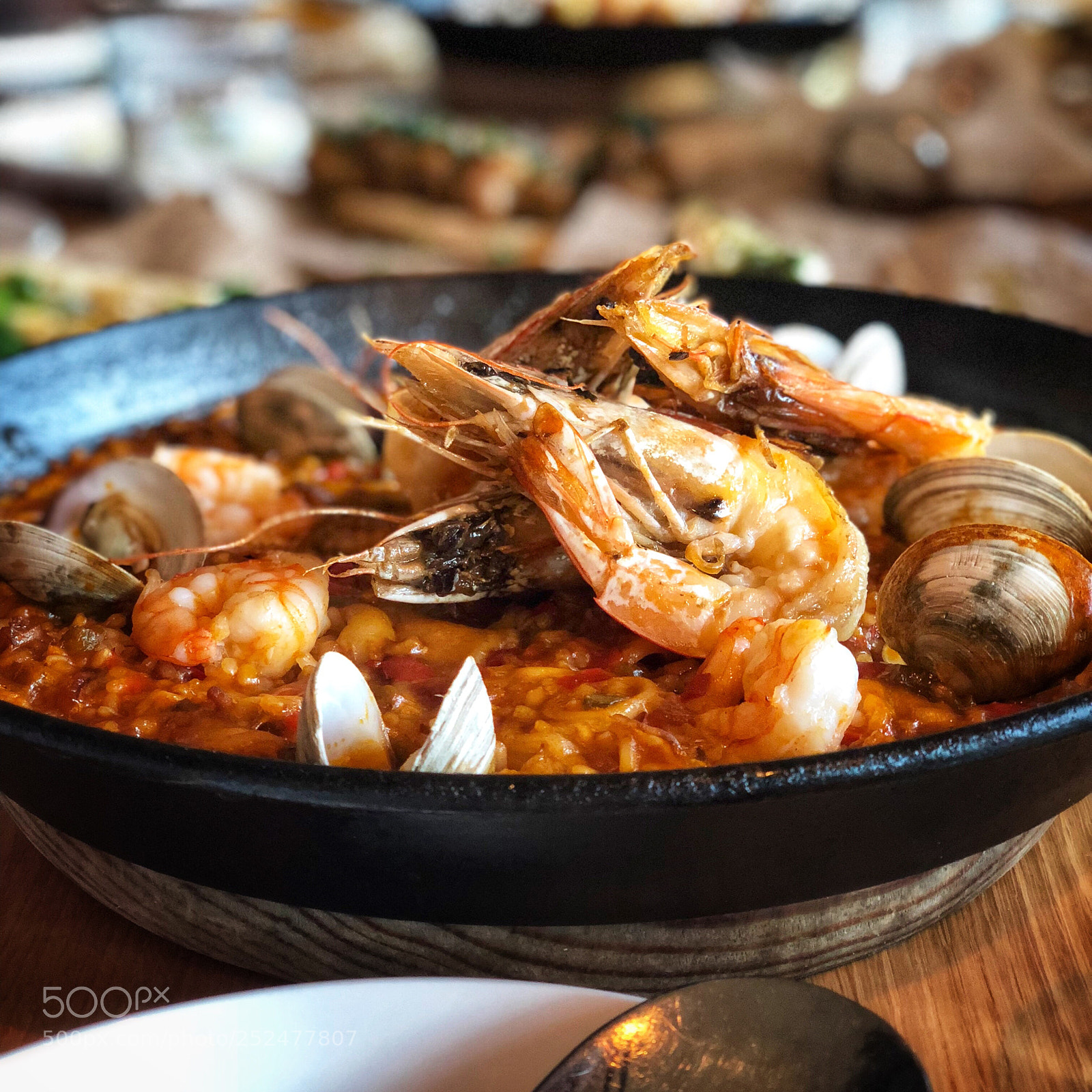 Apple iPhone X sample photo. Paella! photography