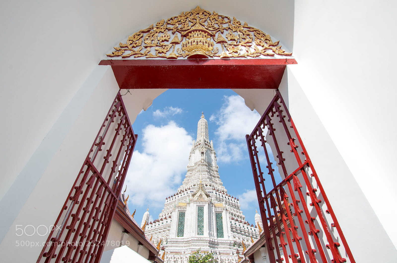 Canon EOS 70D sample photo. Wat arun temple, bangkok photography