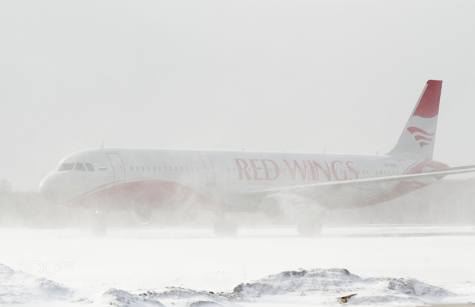 Nikon D7000 sample photo. Vp-brm red wings airbus photography