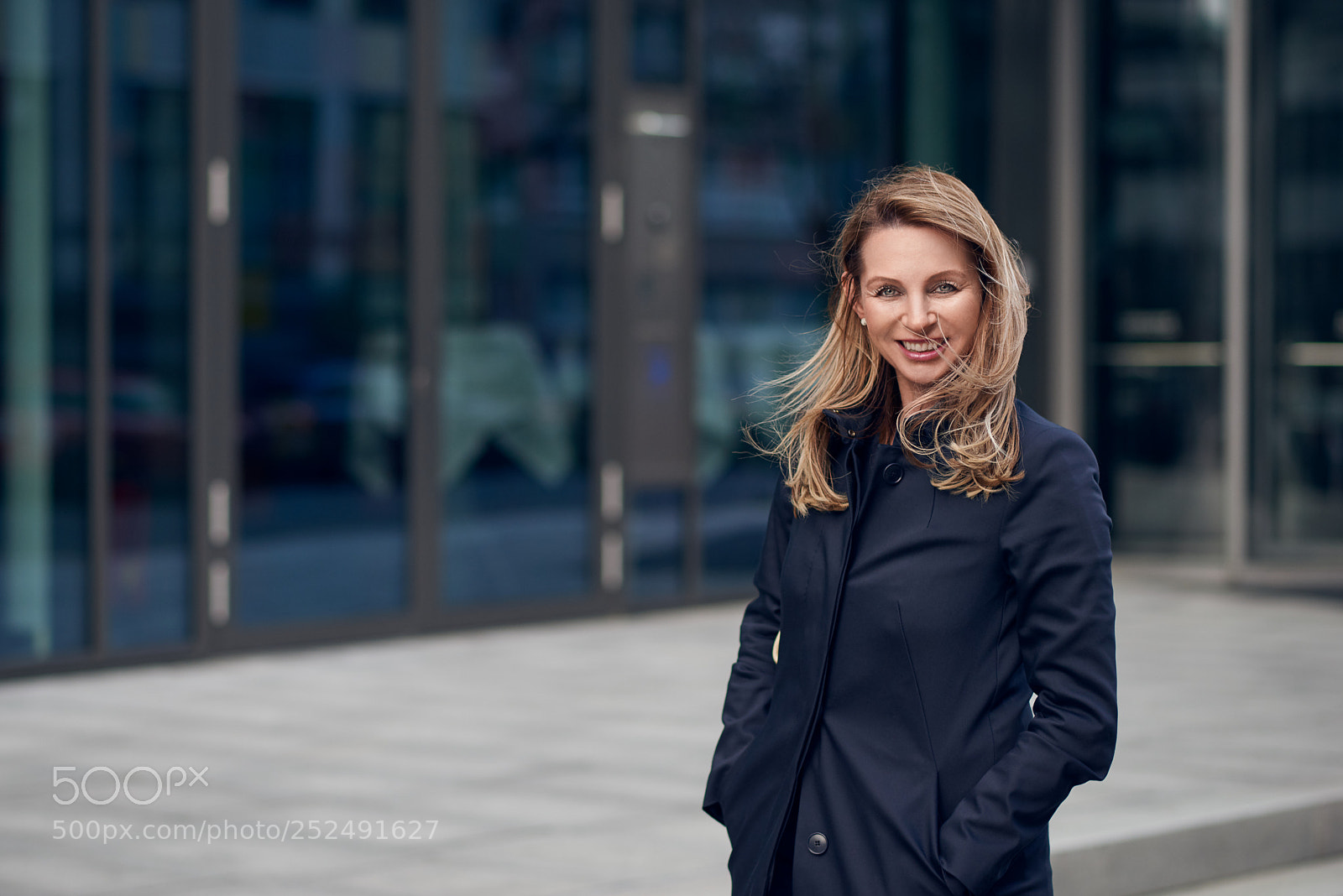 Nikon D800 sample photo. Attractive blond woman with photography