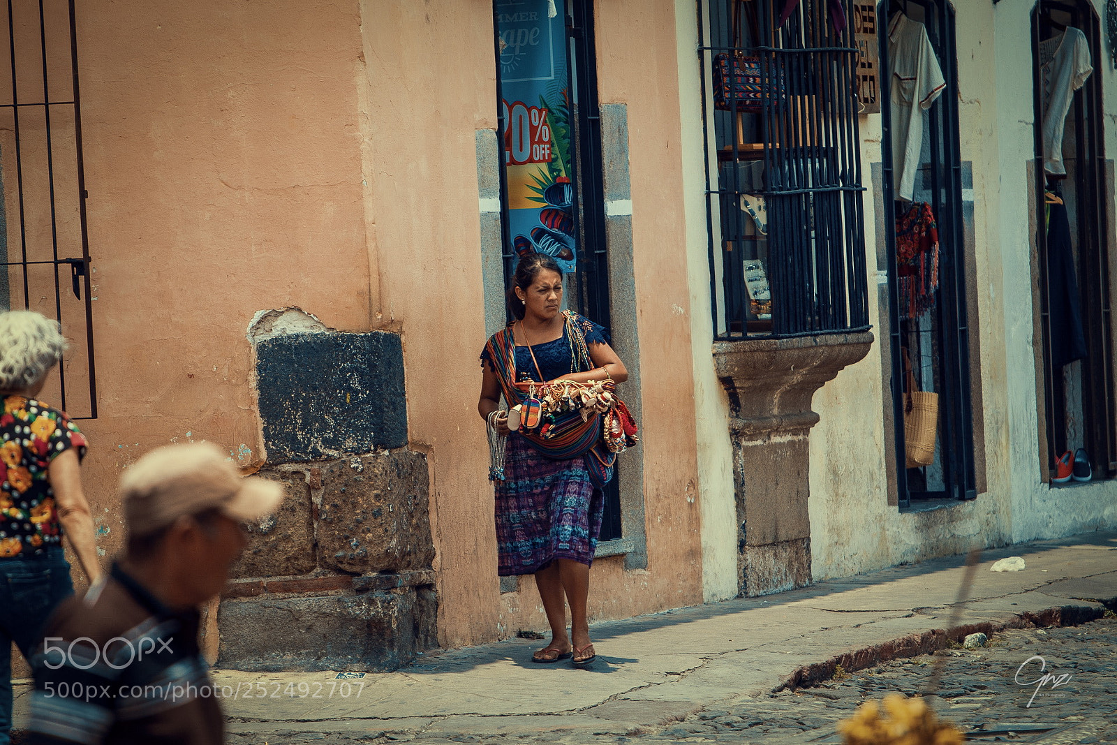 Canon EOS 5D Mark II sample photo. Vendiendo photography