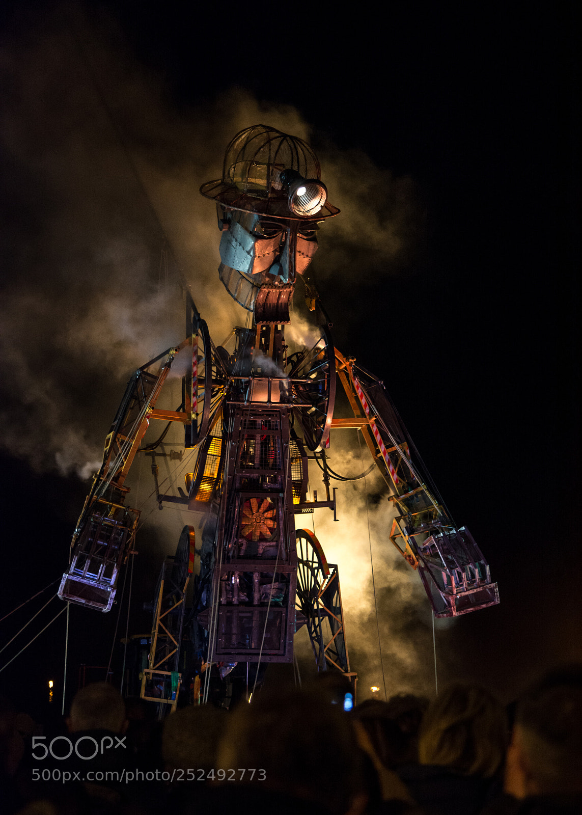 Nikon D7100 sample photo. The man engine in photography