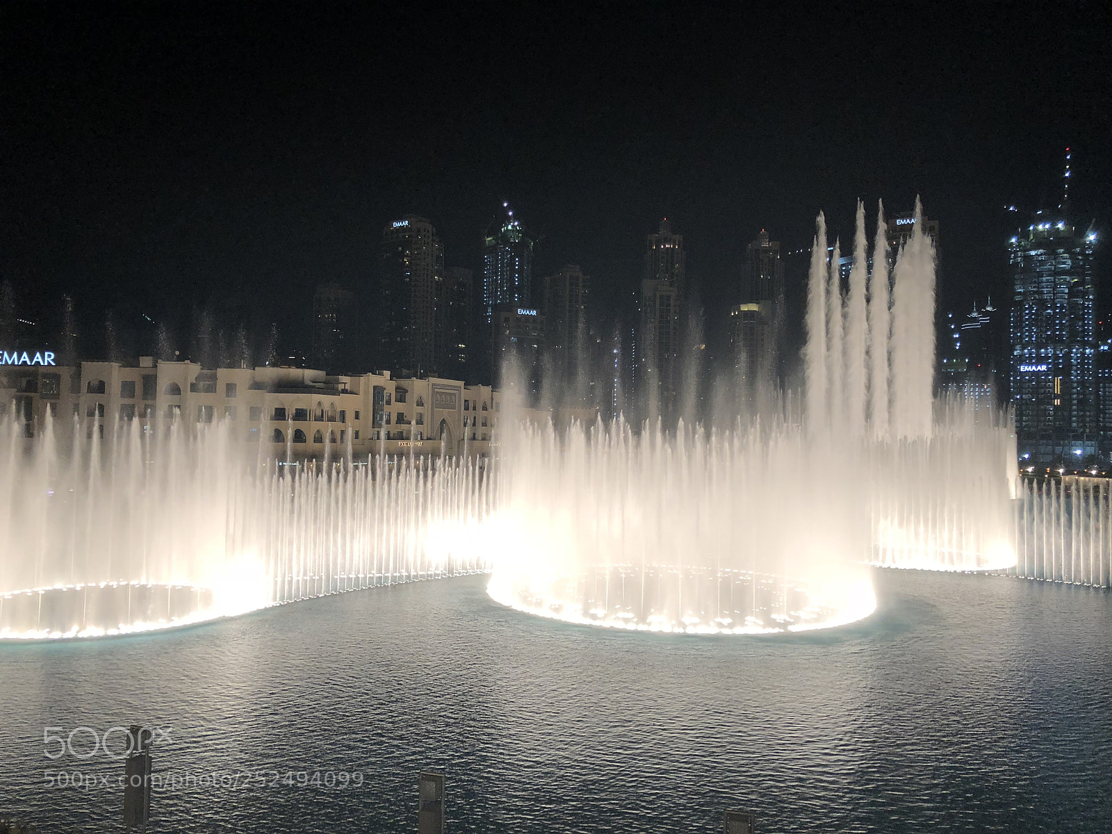 Apple iPhone 8 Plus sample photo. The musical fountain  photography