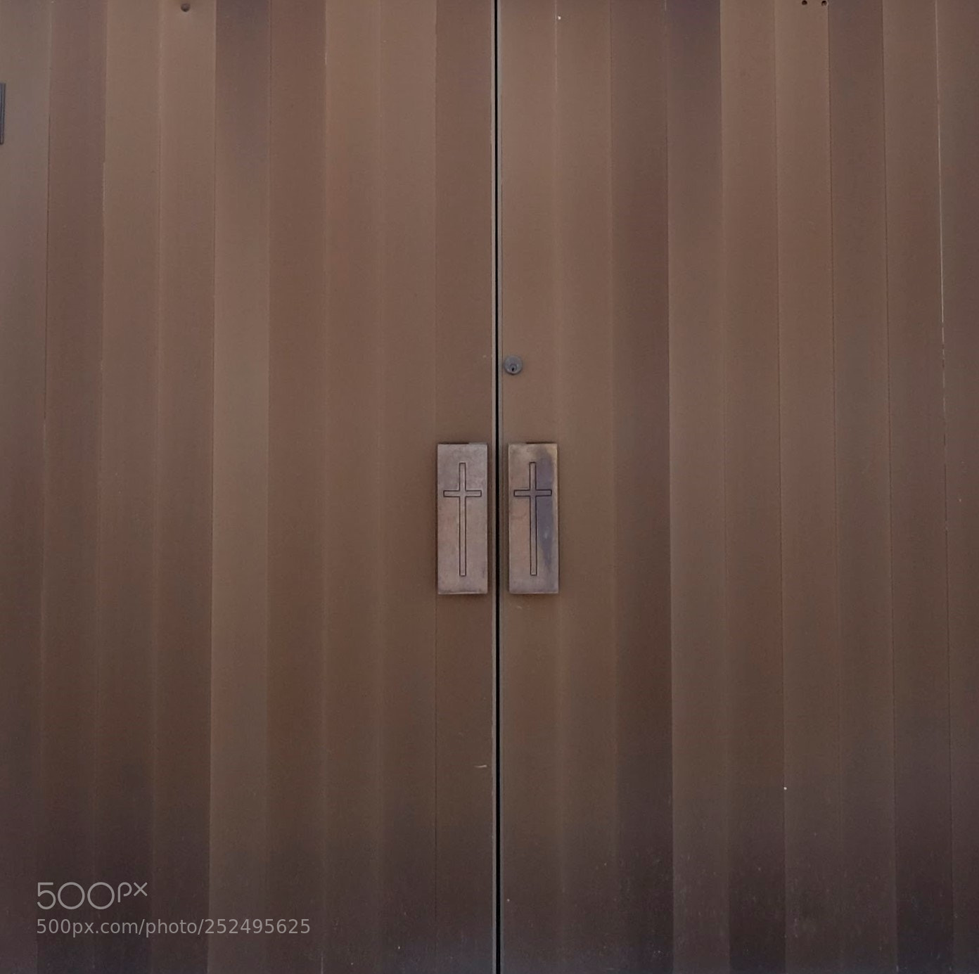 Fujifilm X-T10 sample photo. Pattern - church photography