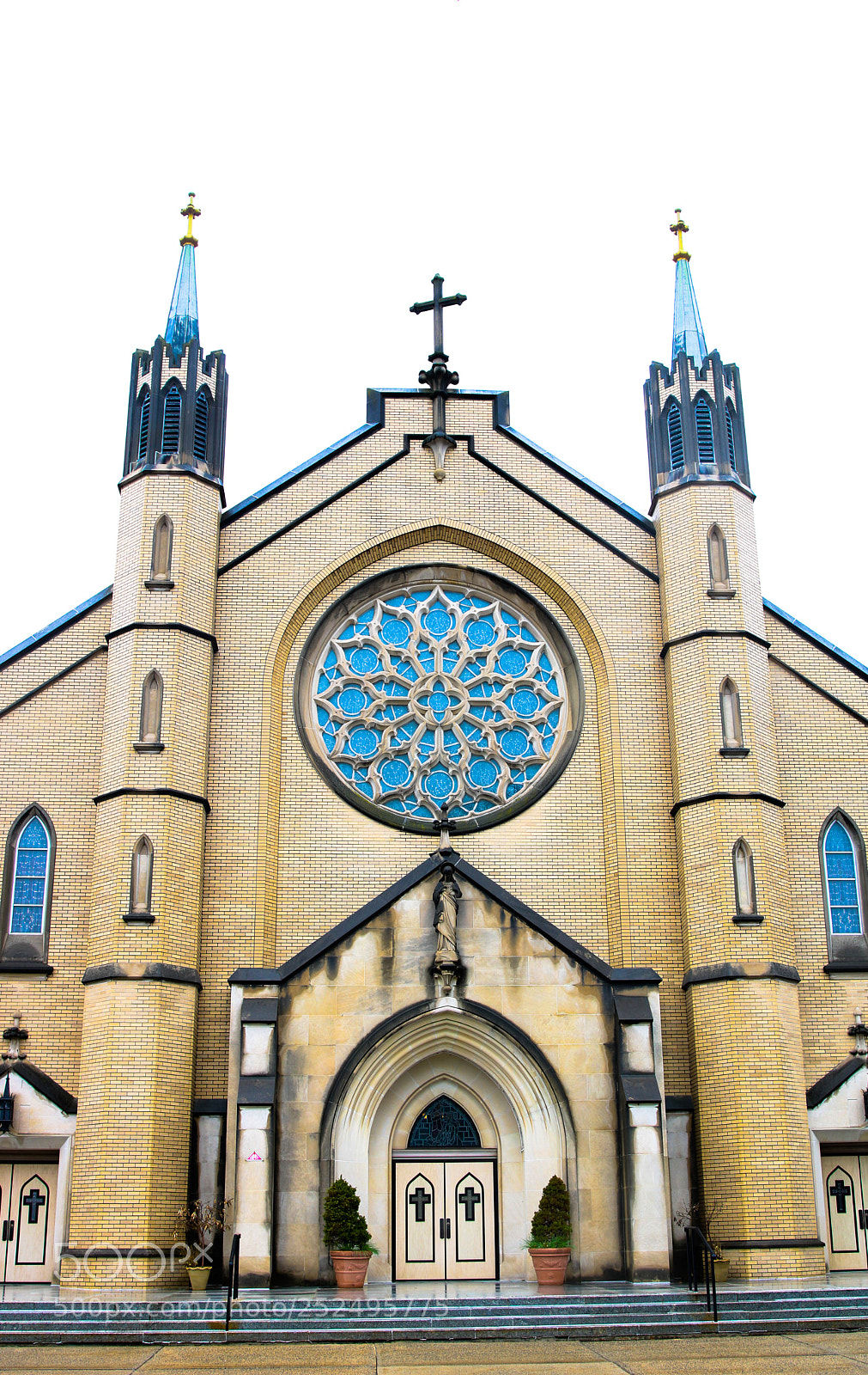 Canon EOS 750D (EOS Rebel T6i / EOS Kiss X8i) sample photo. Church photography