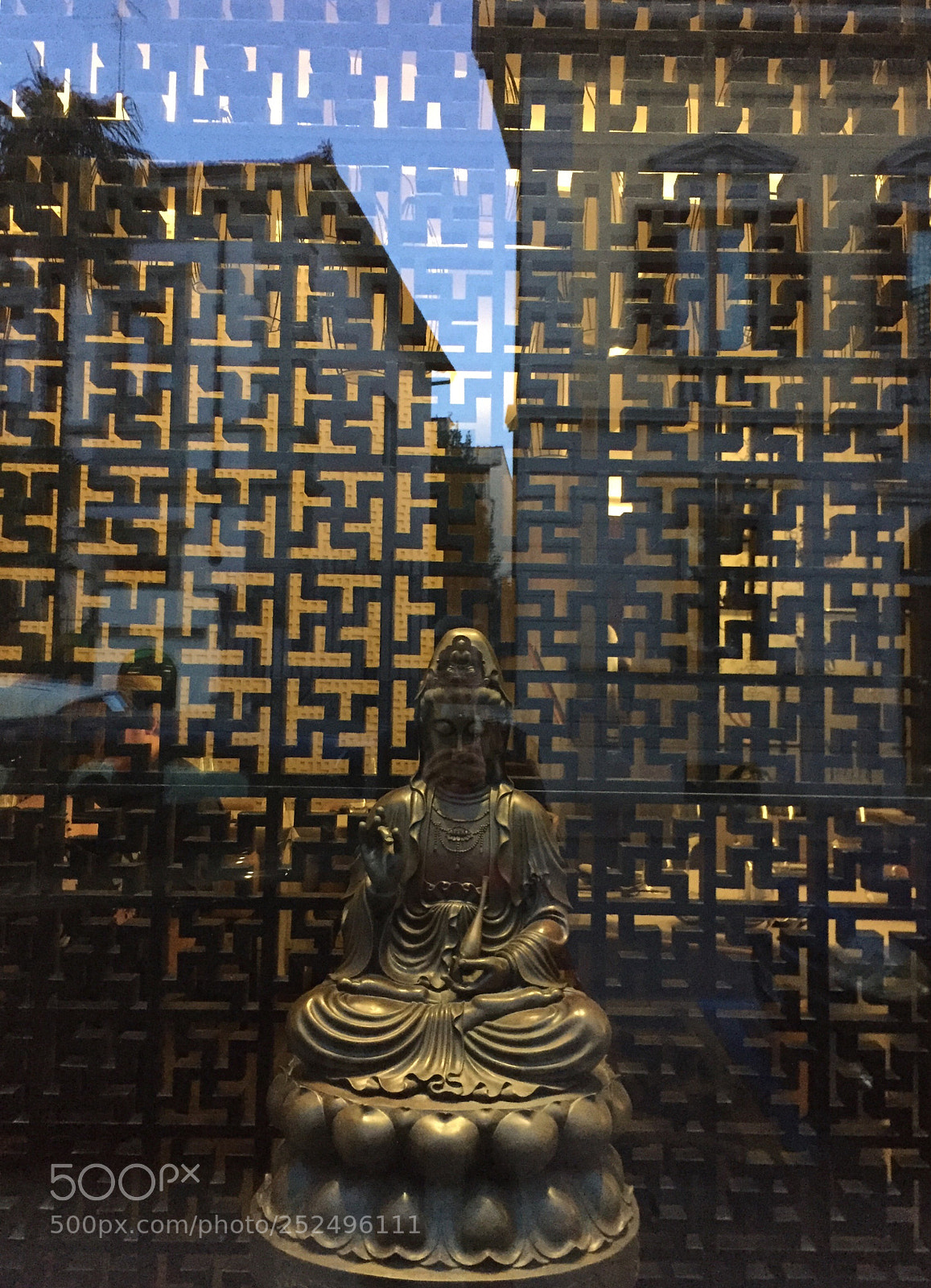 Apple iPhone 6 sample photo. I’m here photography