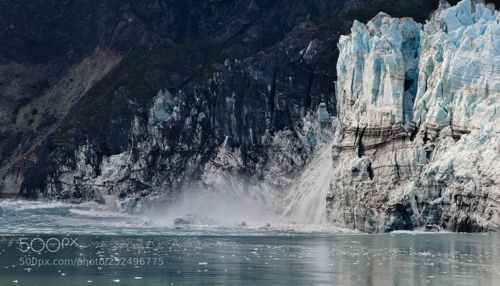 Nikon D3300 sample photo. Pieces of a glacier photography