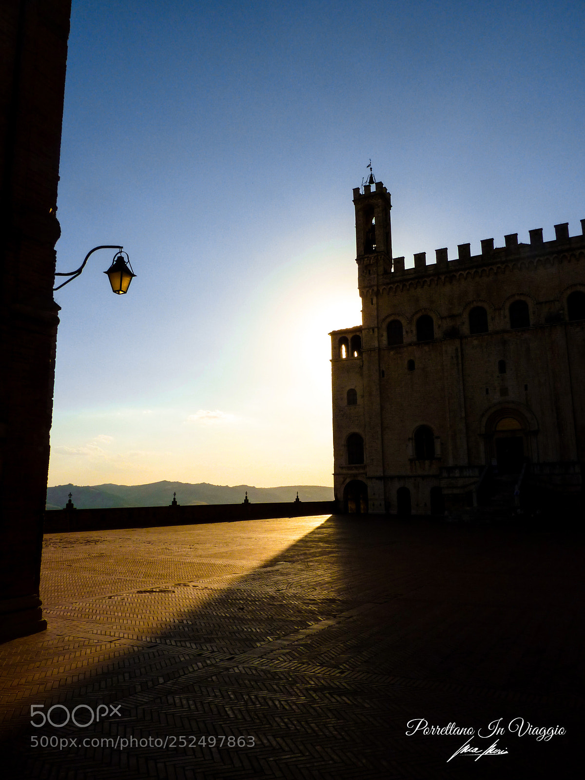 Panasonic DMC-TZ7 sample photo. Senza ombra di gubbio photography