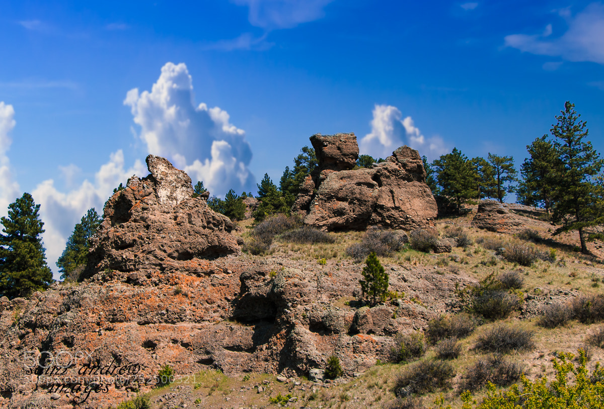 Canon EOS 70D sample photo. Clouds and rocks photography