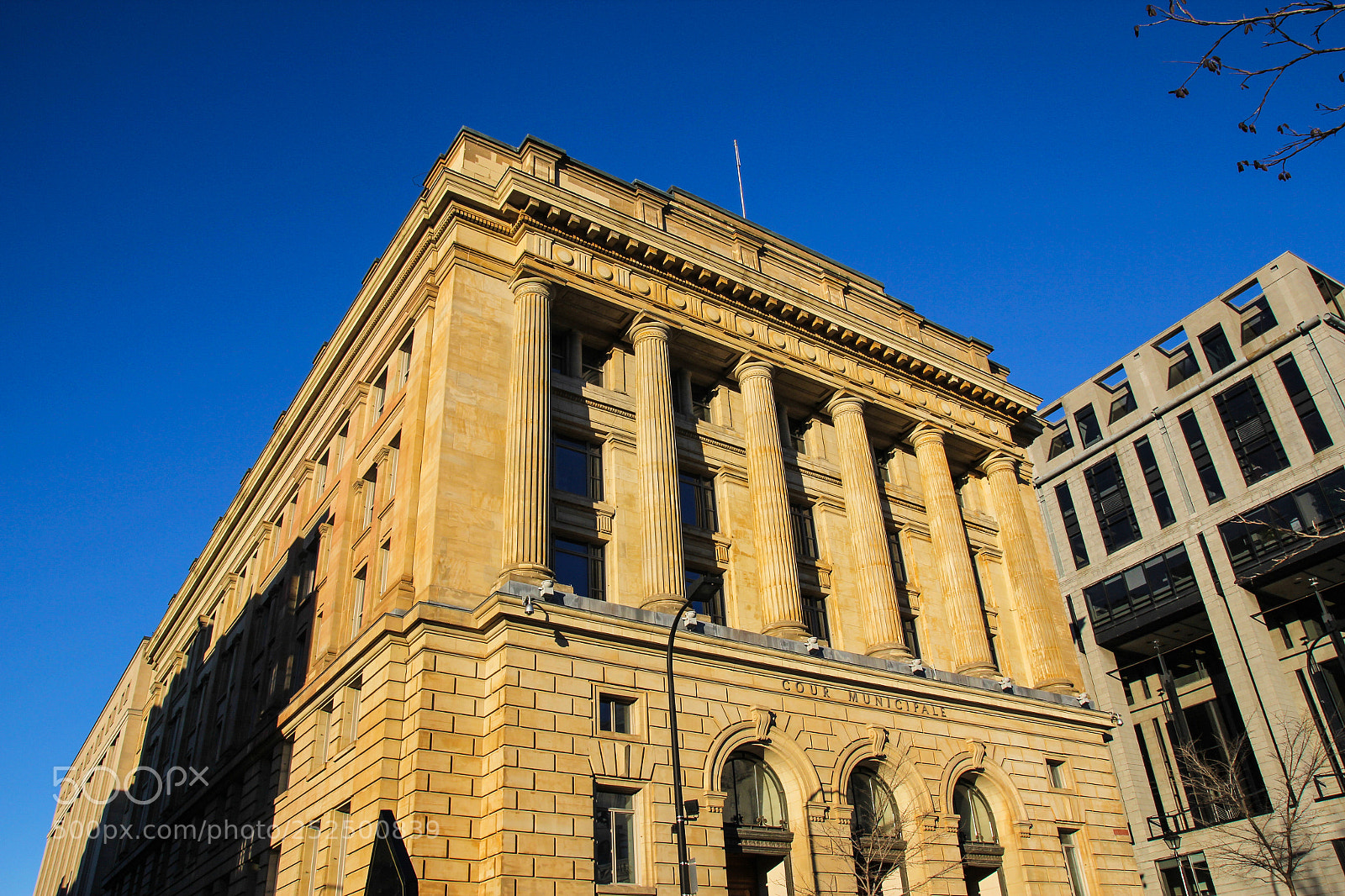 Canon EOS 60D sample photo. Cour municipale - old photography