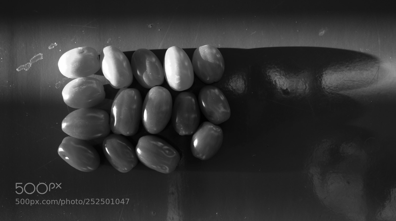 Sony Cyber-shot DSC-RX100 sample photo. Tomato foot photography