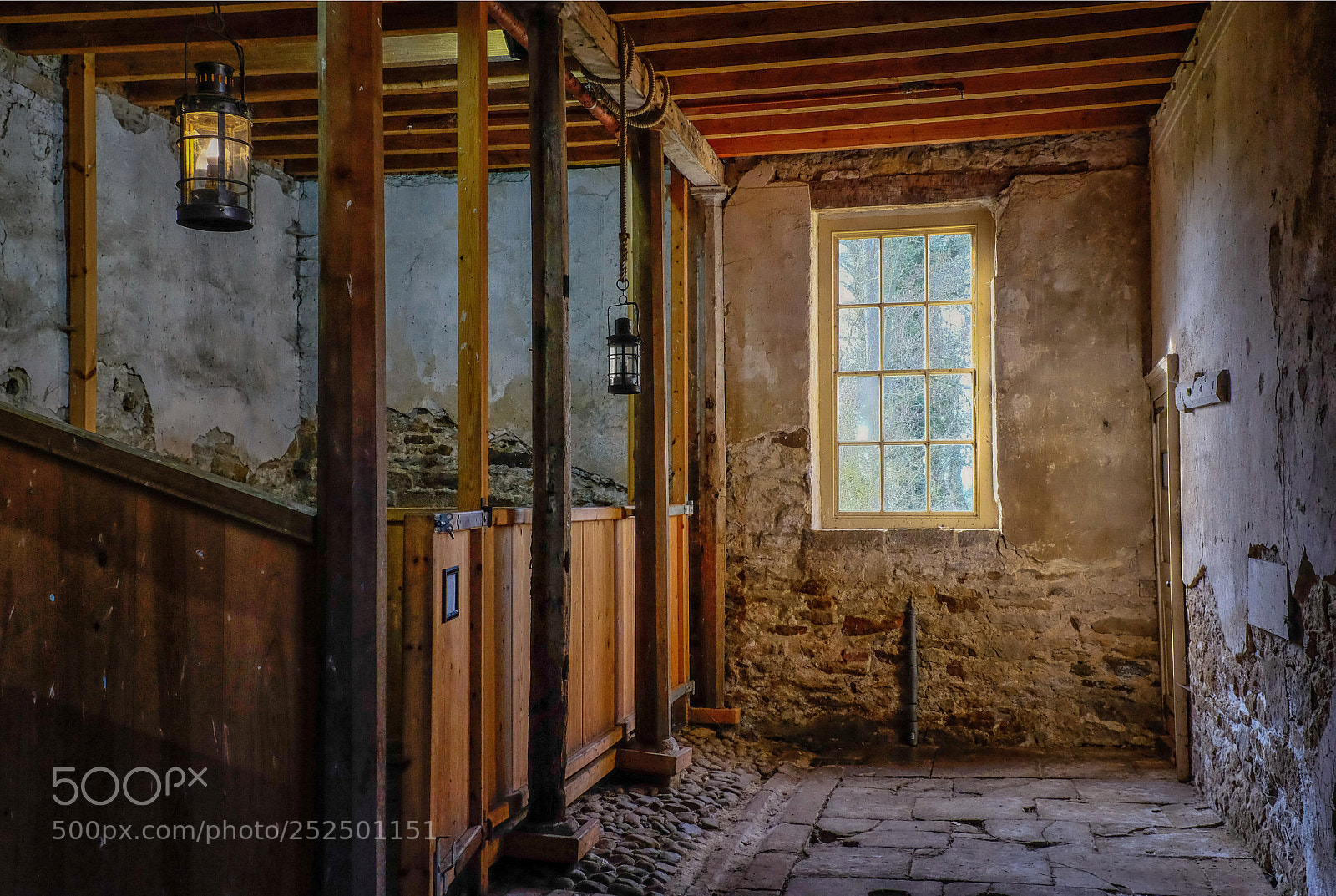 Fujifilm X100T sample photo. The empty stables photography