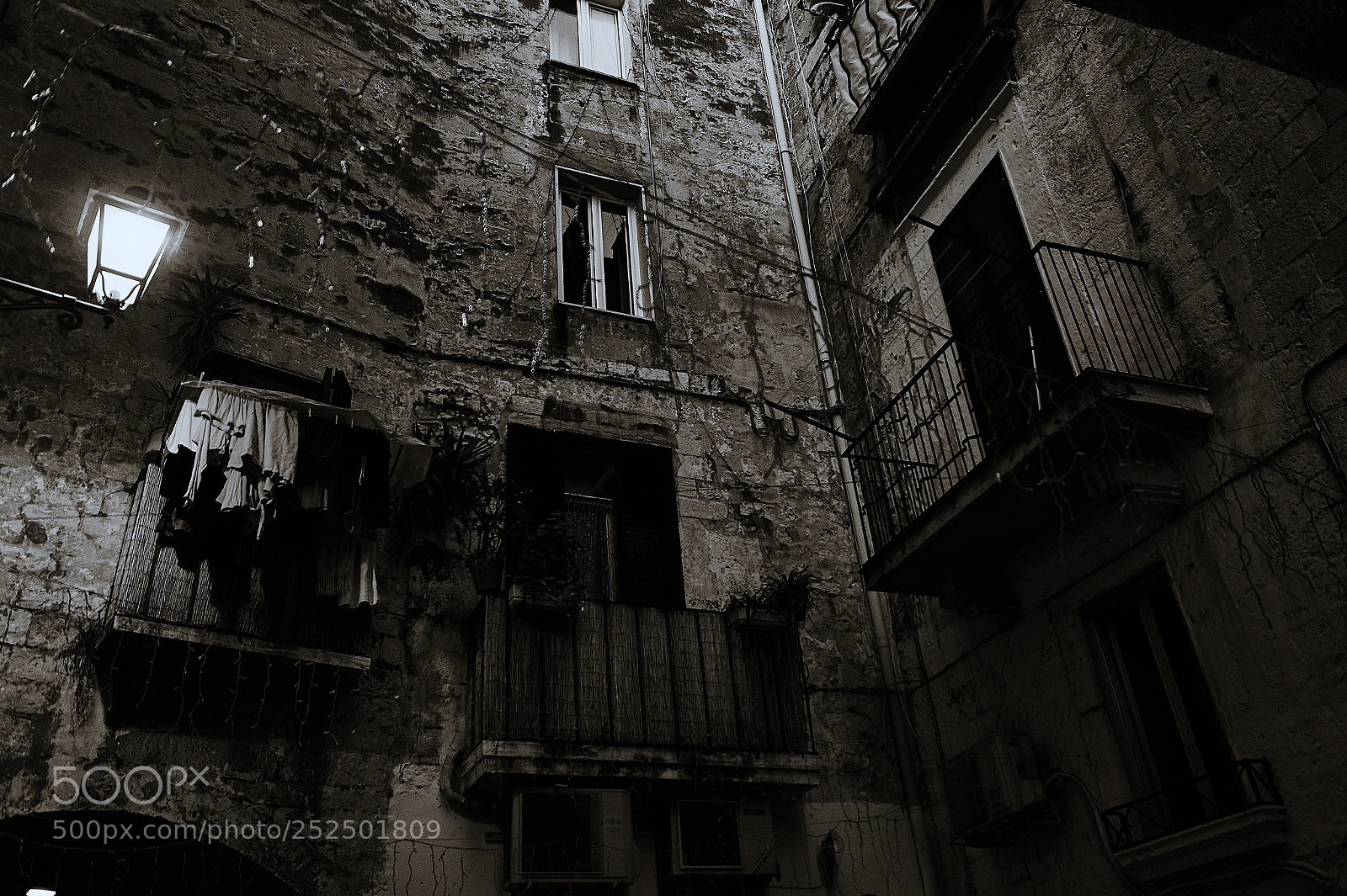 Sony SLT-A58 sample photo. Bari vecchia photography