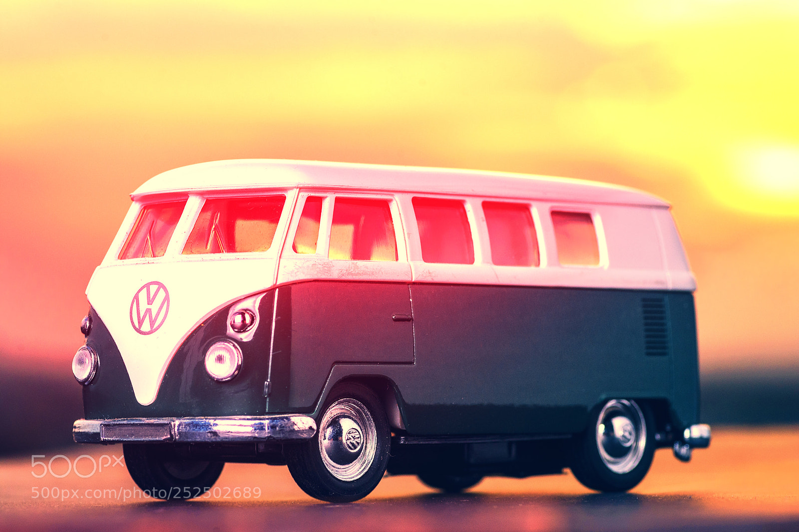 Nikon D7200 sample photo. Hippie van photography