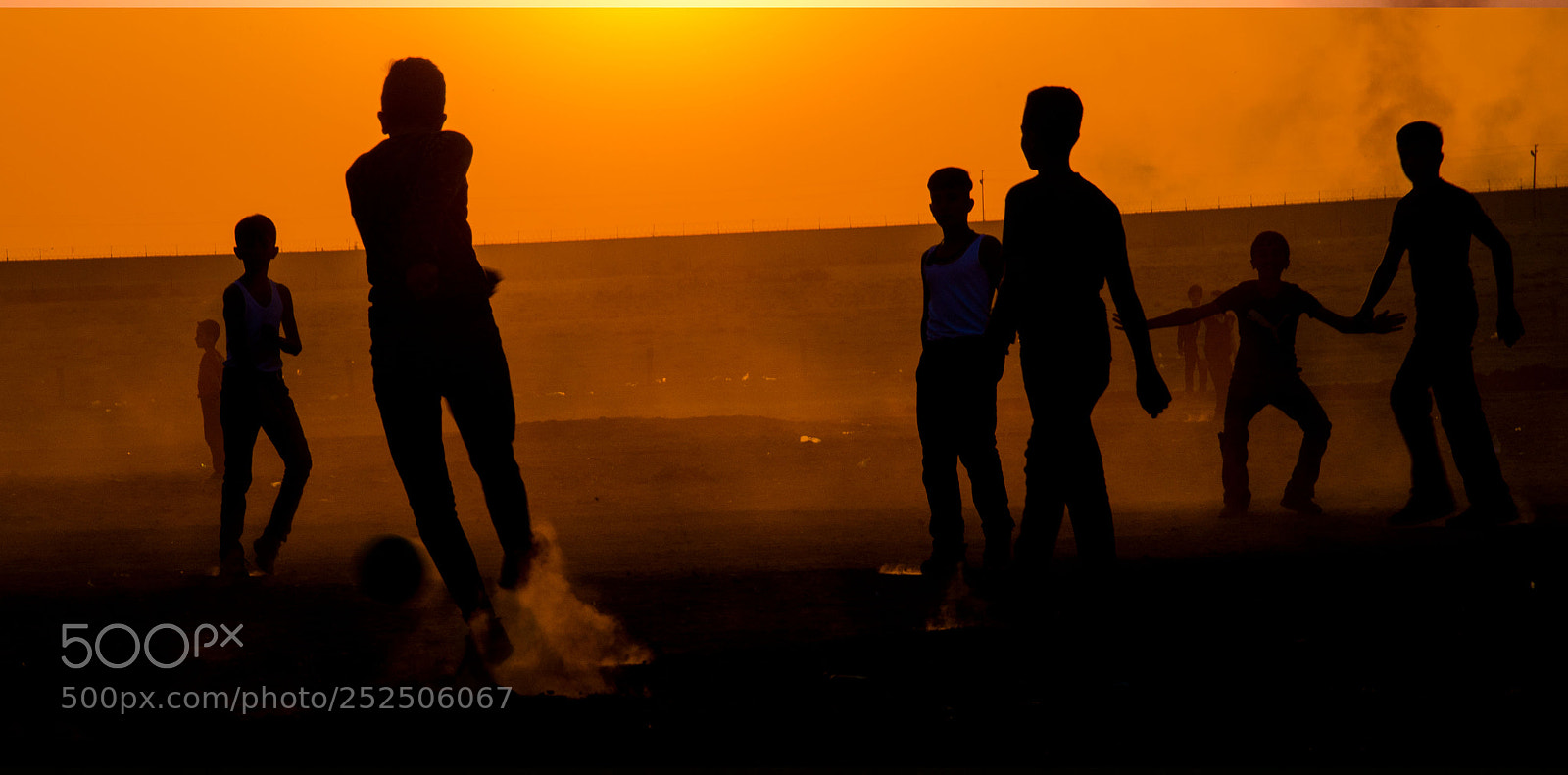 Nikon D7100 sample photo. Sunset and football photography