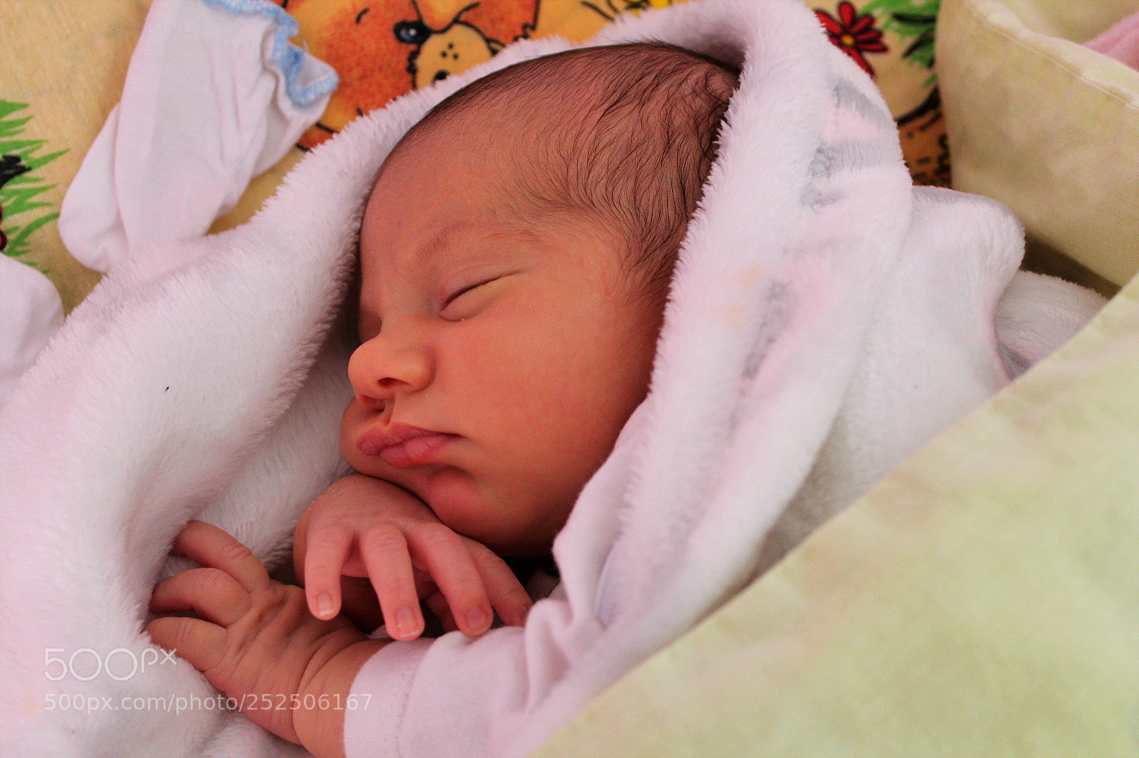 Canon EOS 1300D (EOS Rebel T6 / EOS Kiss X80) sample photo. Sleep photography