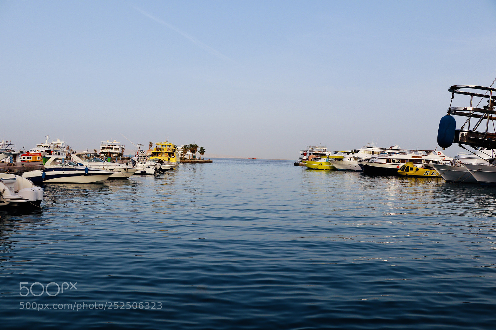 Canon EOS 77D (EOS 9000D / EOS 770D) sample photo. Marina hurghada photography