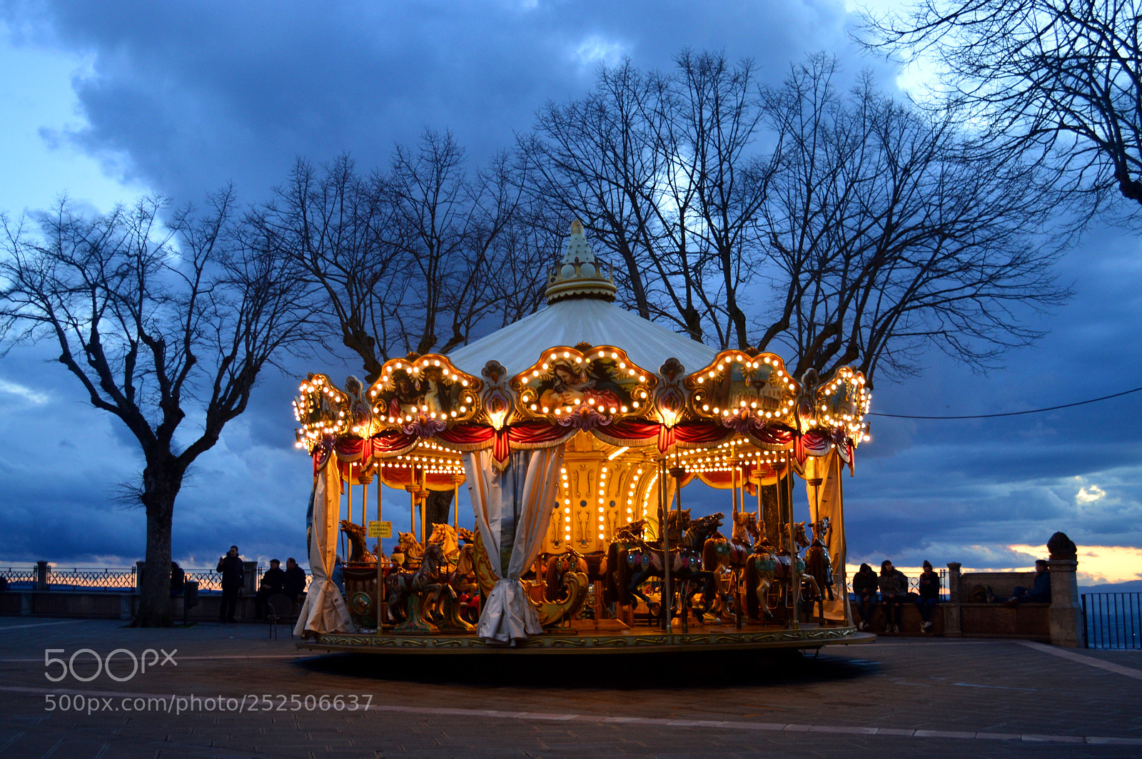 Nikon D3200 sample photo. Play photography