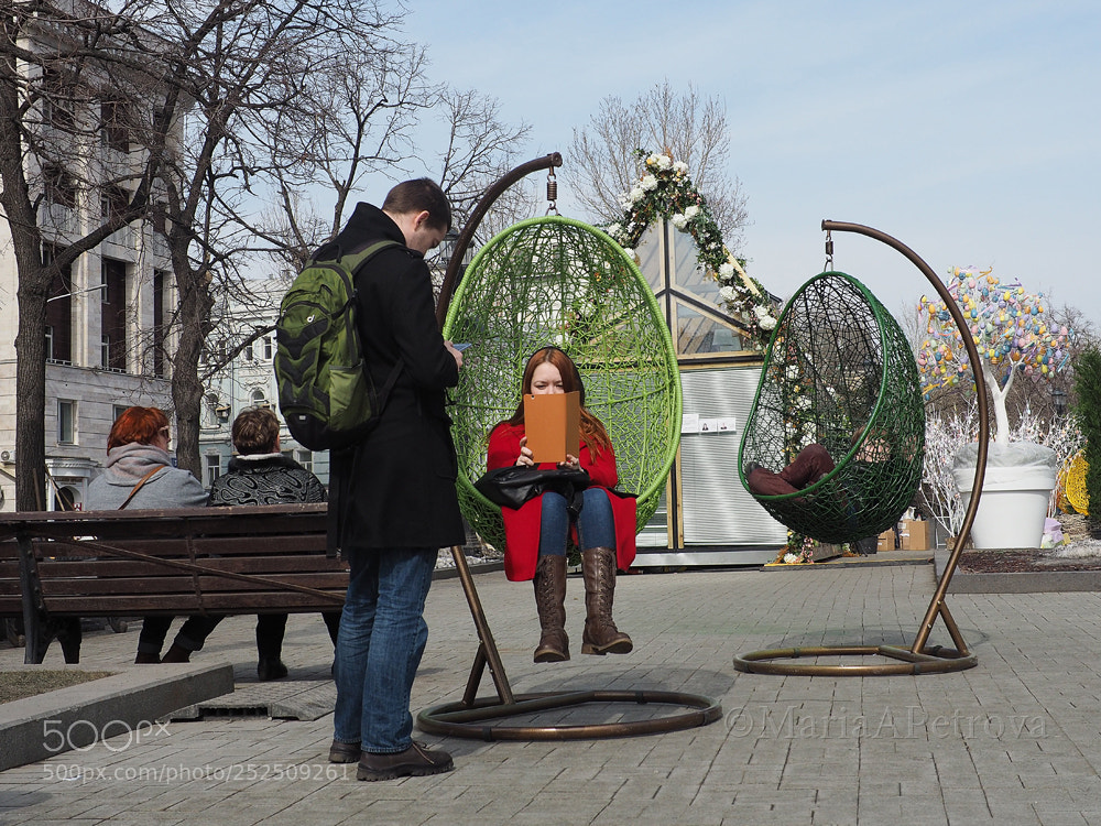 Olympus OM-D E-M5 II sample photo. Spring in moscow photography