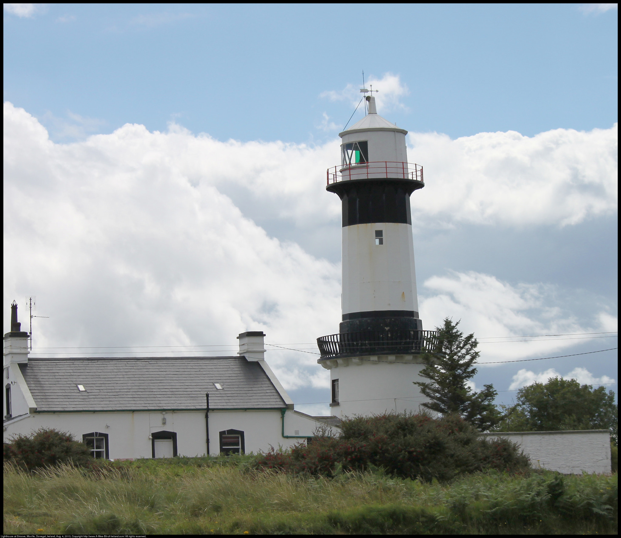 Canon EF-S 55-250mm F4-5.6 IS sample photo. Inishowen lighthouse photography