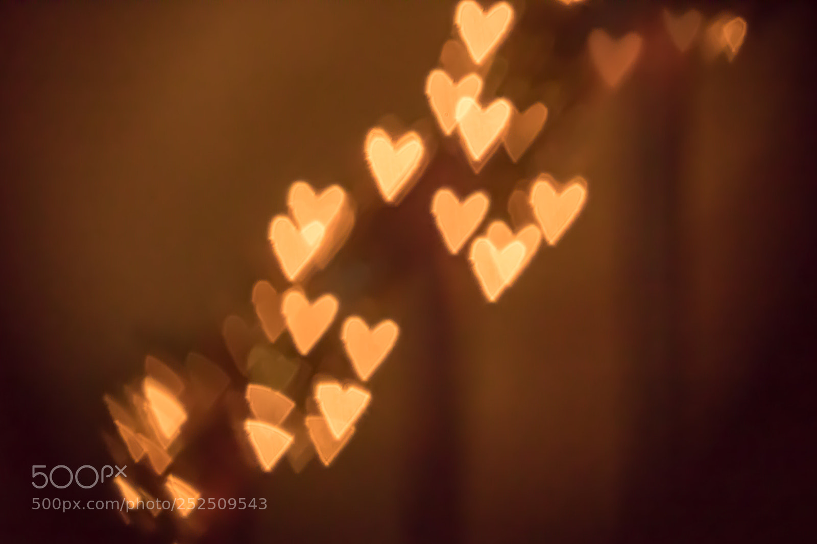 Canon EOS 750D (EOS Rebel T6i / EOS Kiss X8i) sample photo. Heart effect photography