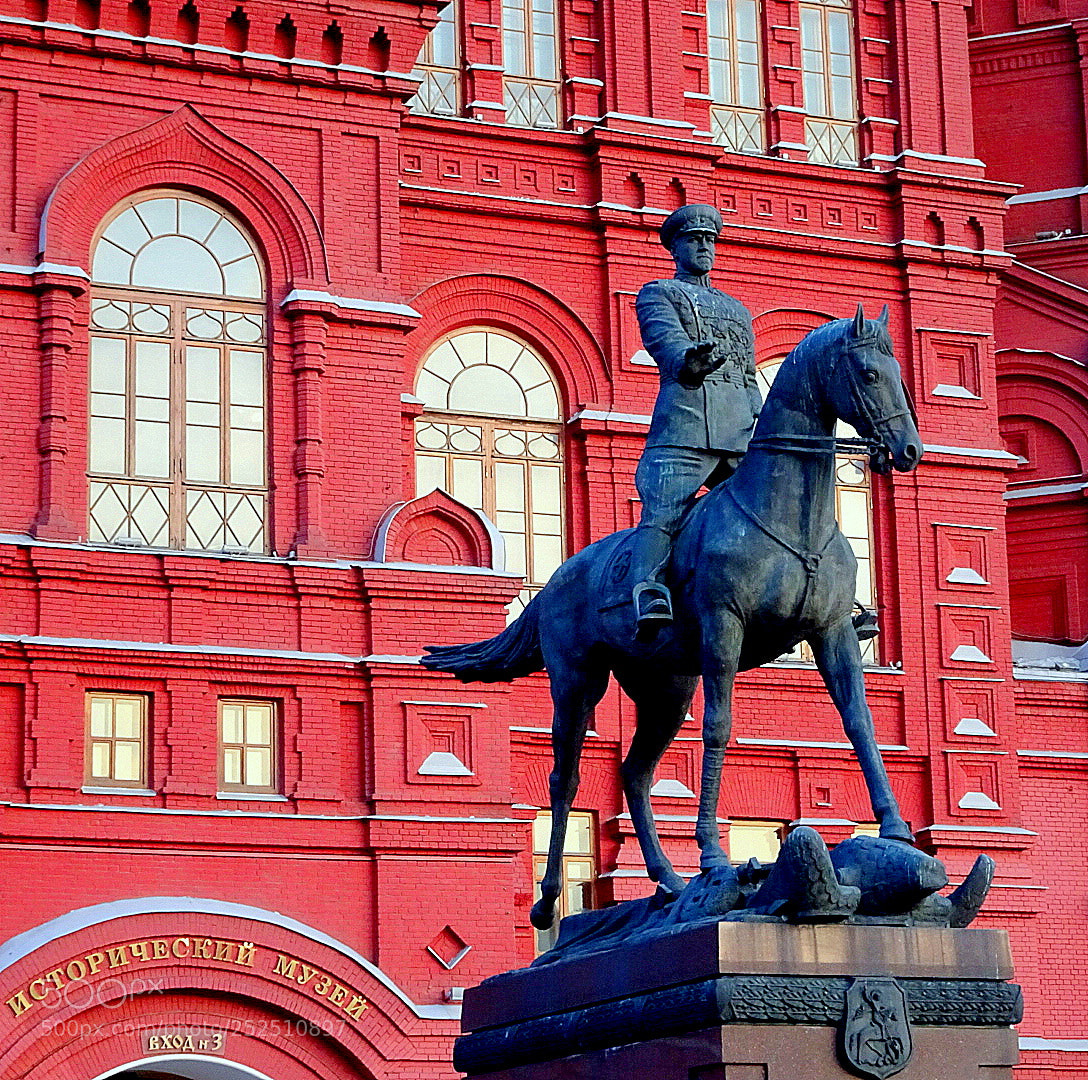 Sony DSC-HX90 sample photo. Georgy zhukov photography