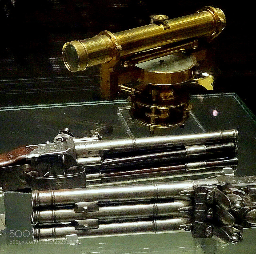 Sony DSC-HX90 sample photo. Exhibit of the state photography