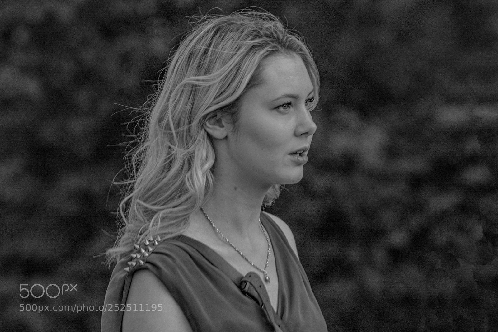 Nikon D5200 sample photo. Modern... photography