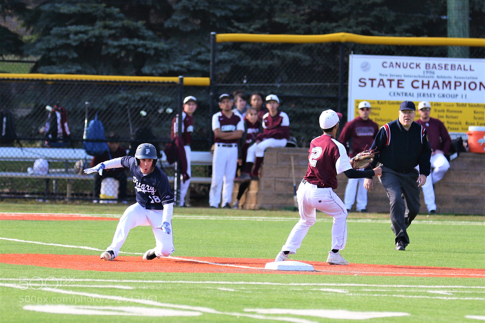 Canon EOS 7D Mark II sample photo. Stealing 2nd base photography