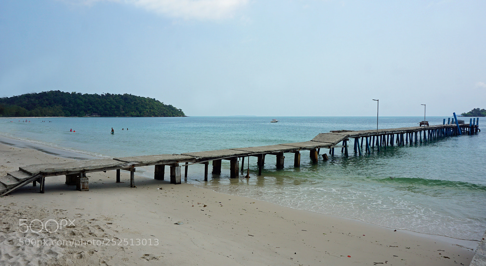 Sony a6000 sample photo. Rotten jetty photography
