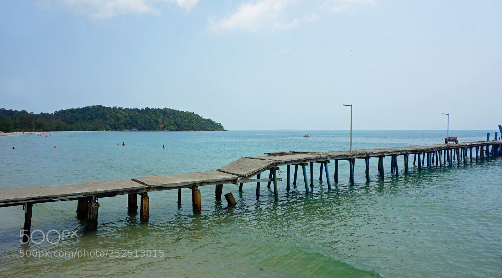 Sony a6000 sample photo. Rotten jetty photography