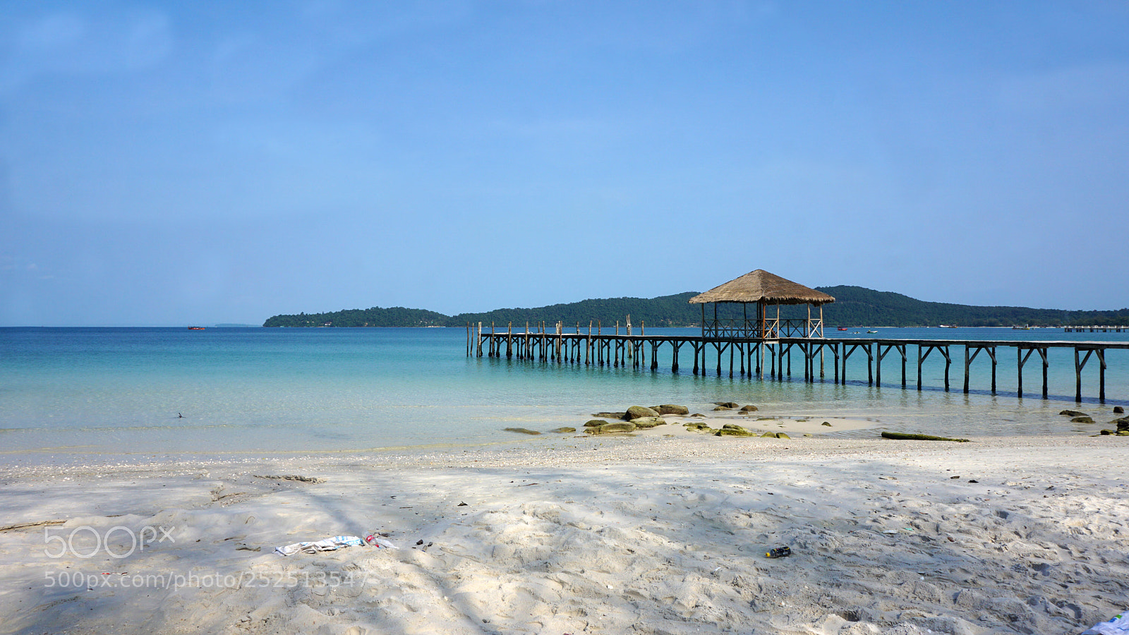 Sony a6000 sample photo. Jetty on koh rong photography