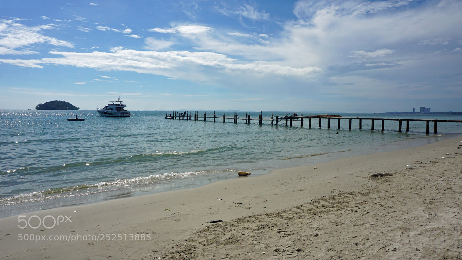 Sony a6000 sample photo. Wooden jetty in the photography