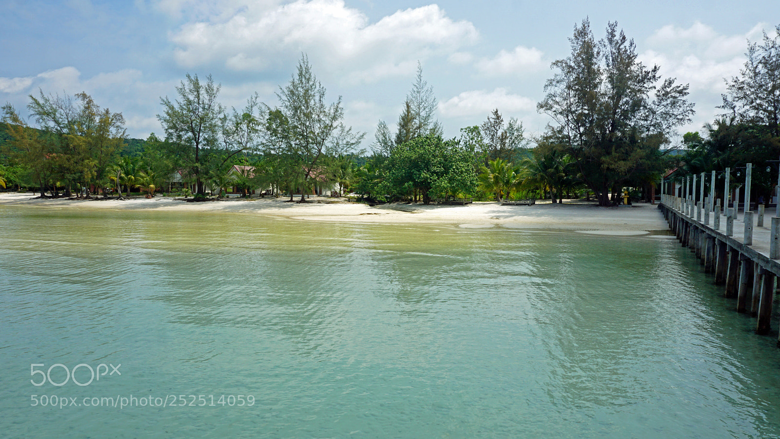 Sony a6000 sample photo. Jetty on koh rong photography