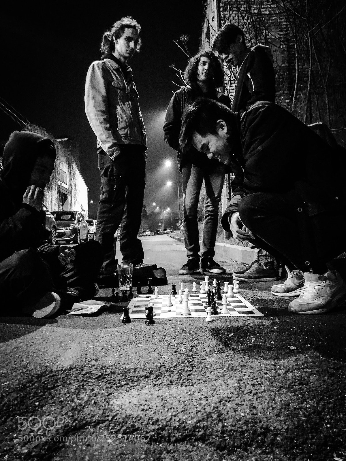 Apple iPhone X sample photo. Chess in the street photography