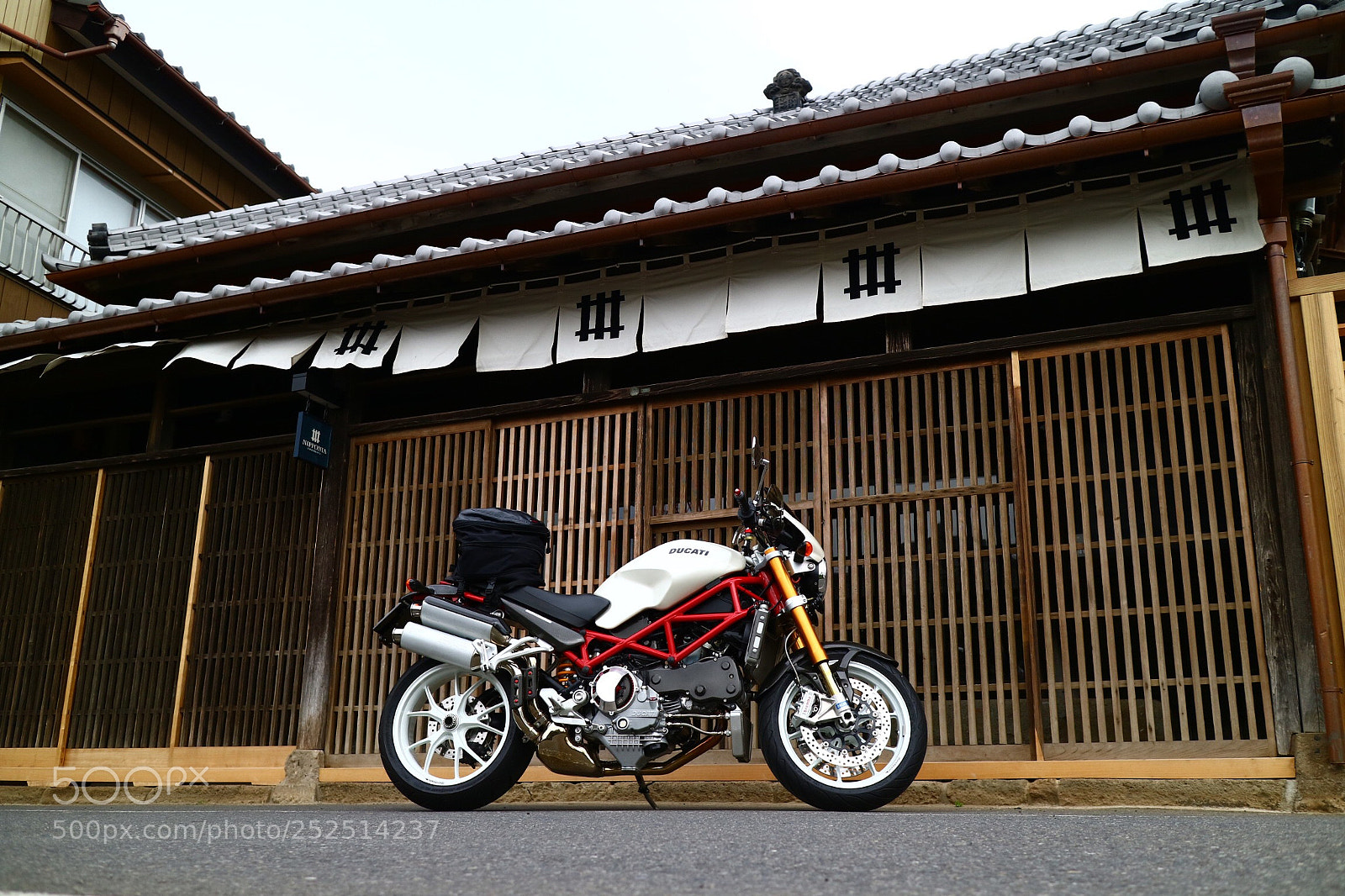 Canon EOS M3 sample photo. Untitled photography