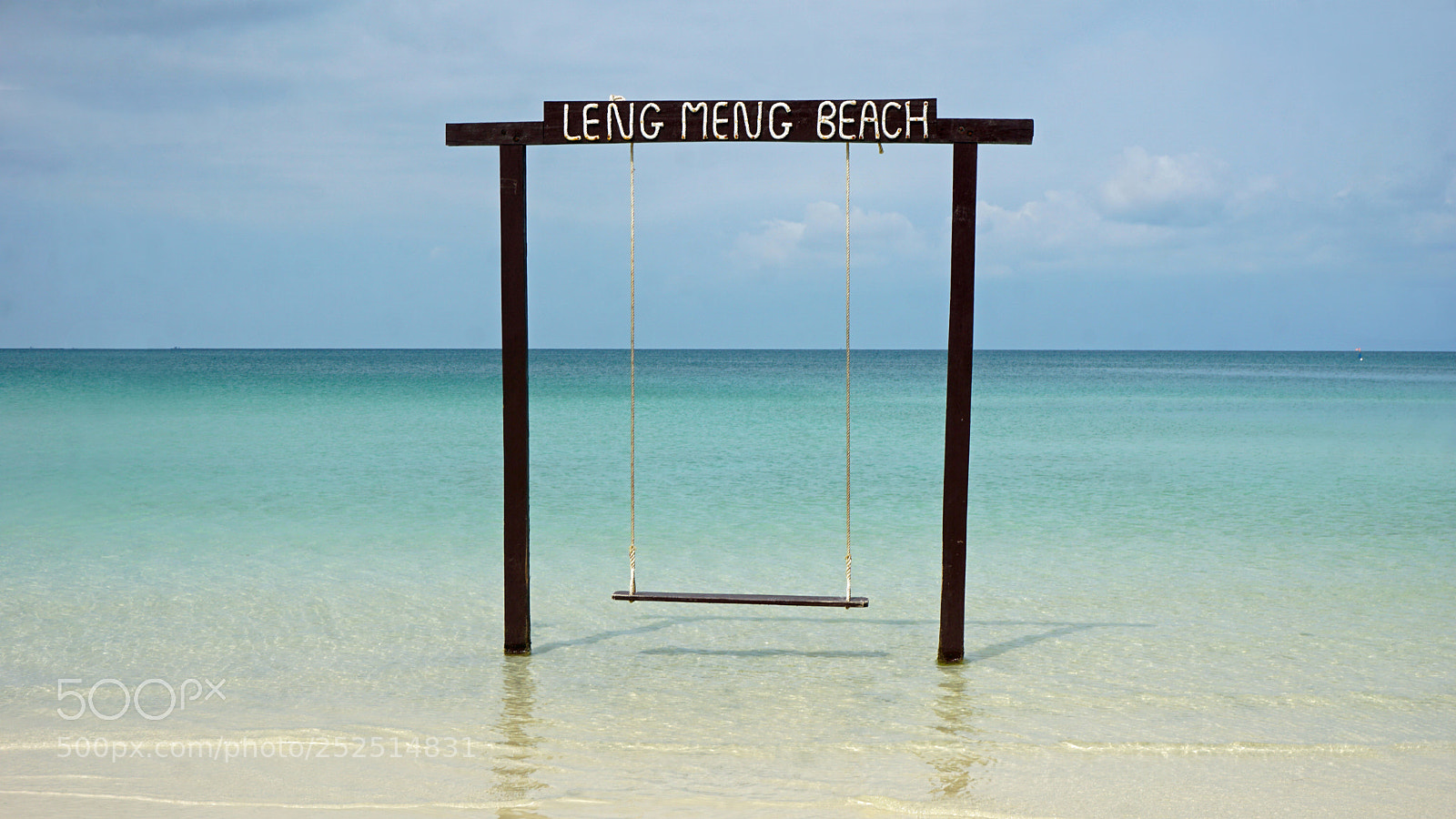 Sony a6000 sample photo. Beach swing photography