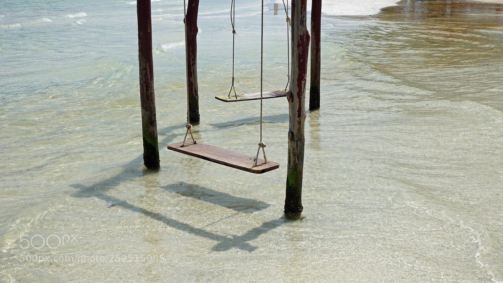 Sony a6000 sample photo. Beach swing photography