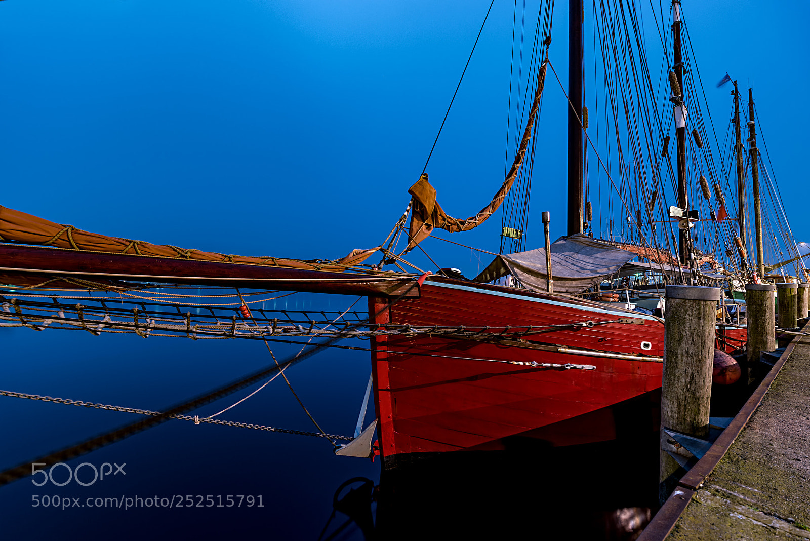 Nikon D750 sample photo. Red sailing ship photography