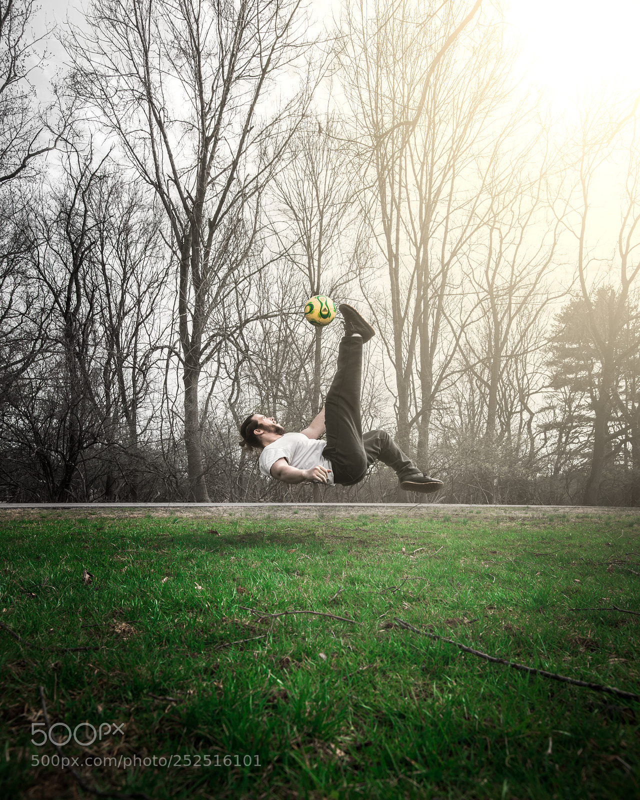 Canon EOS 5D Mark IV sample photo. Bicycle kick photography