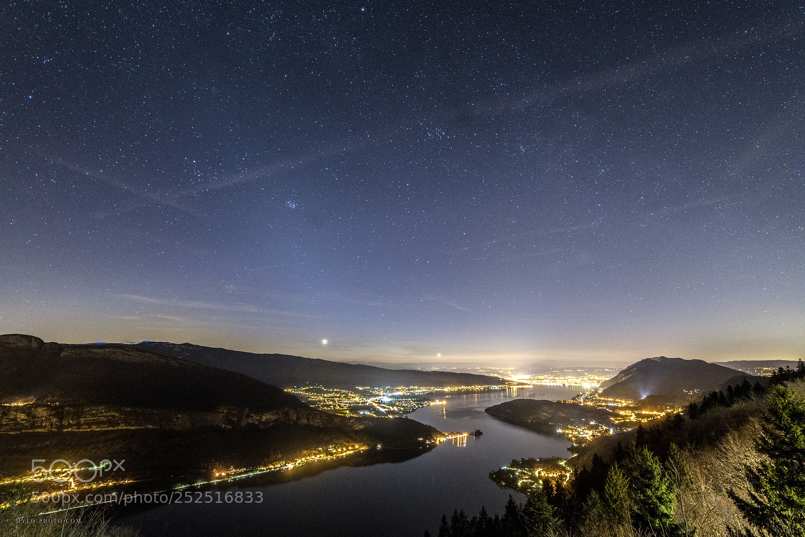 Sony a7R III sample photo. Lac d'annecy photography