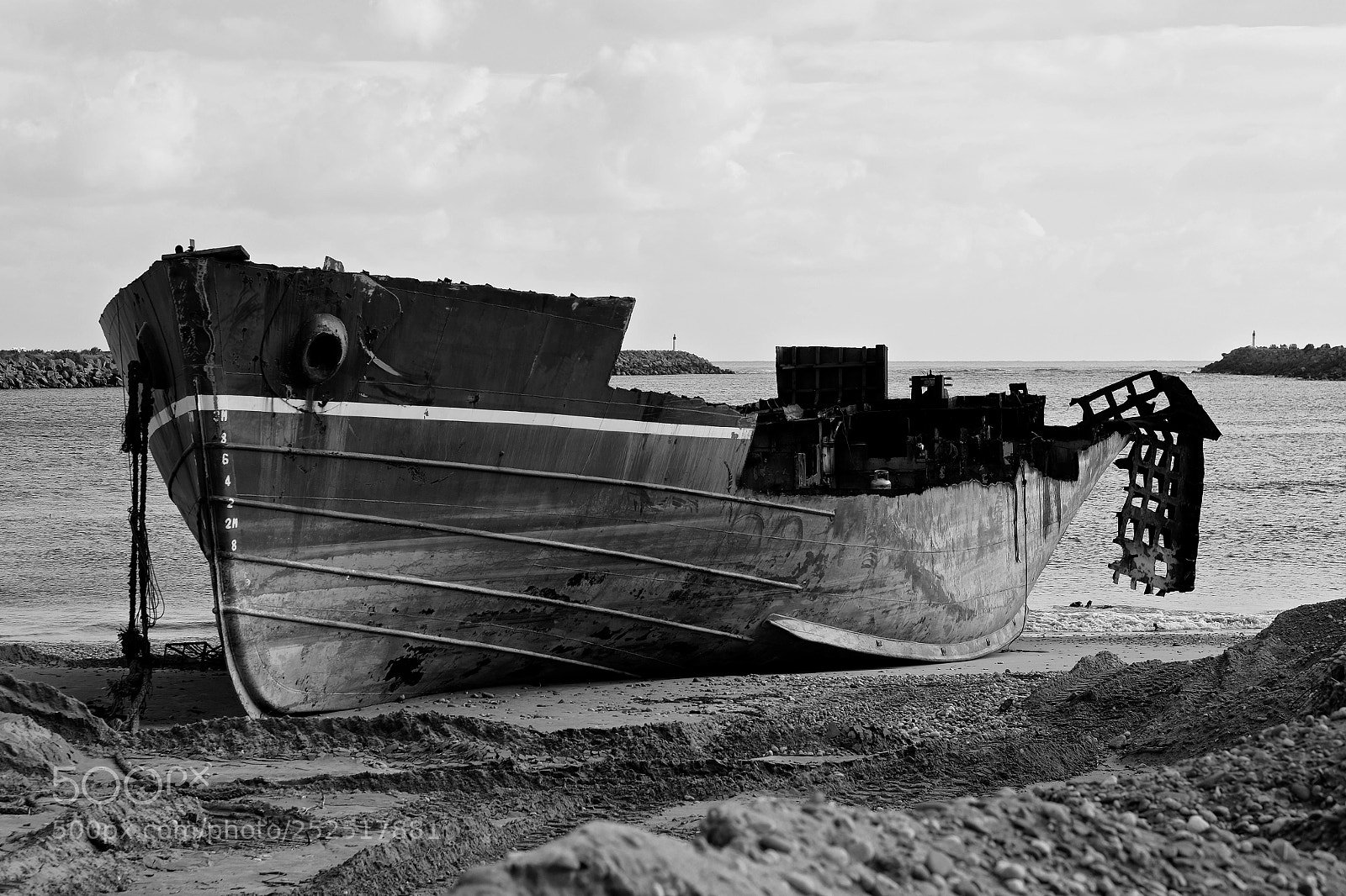 Fujifilm X-T1 sample photo. Boat graveyard photography