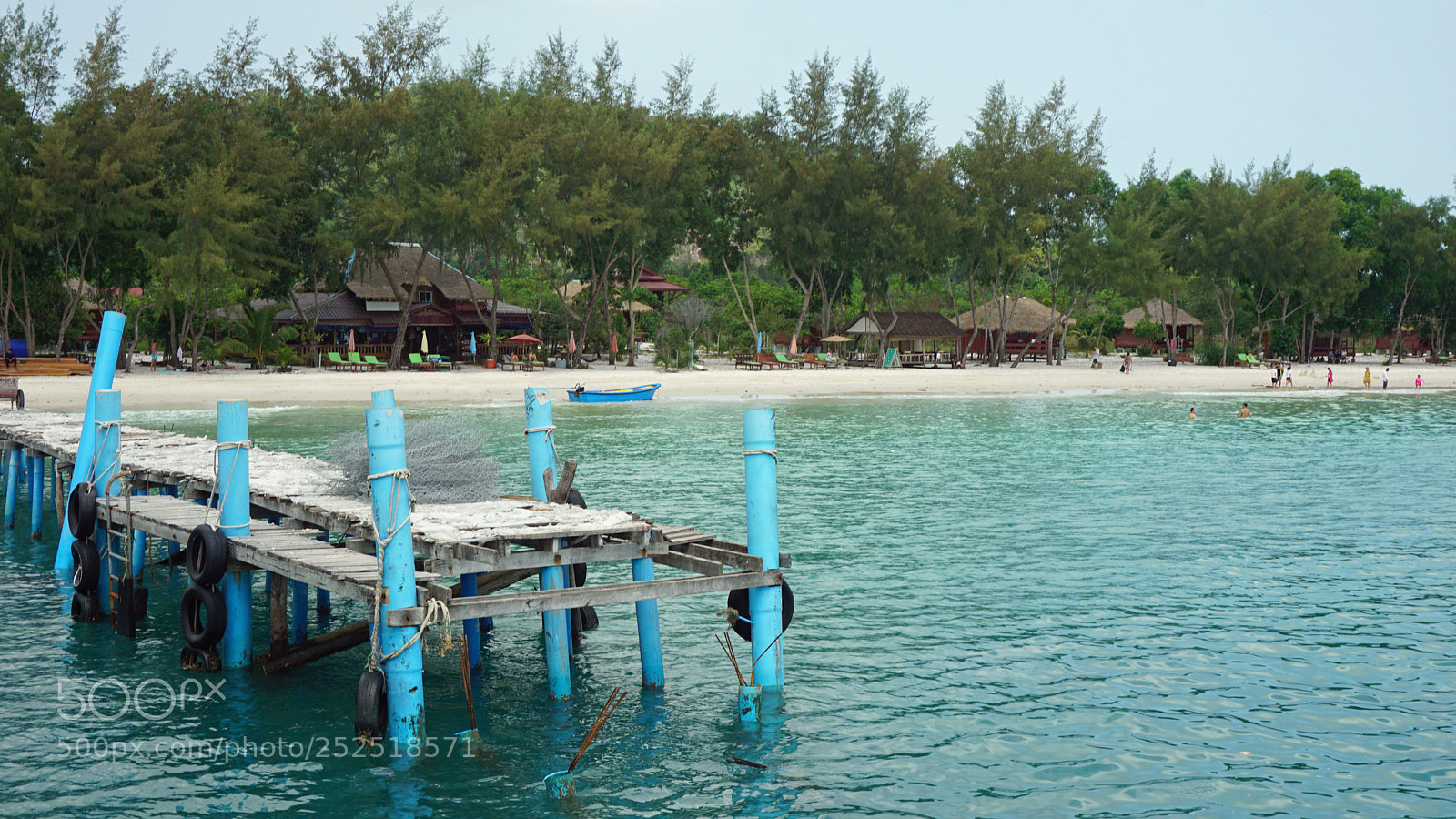 Sony a6000 sample photo. Rotten jetty photography