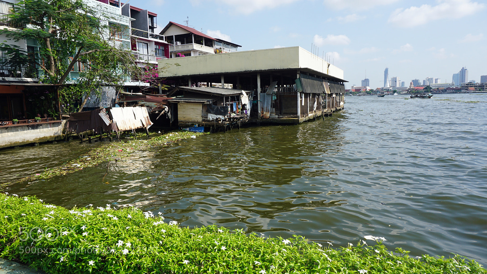 Sony a6000 sample photo. Chao praya river photography