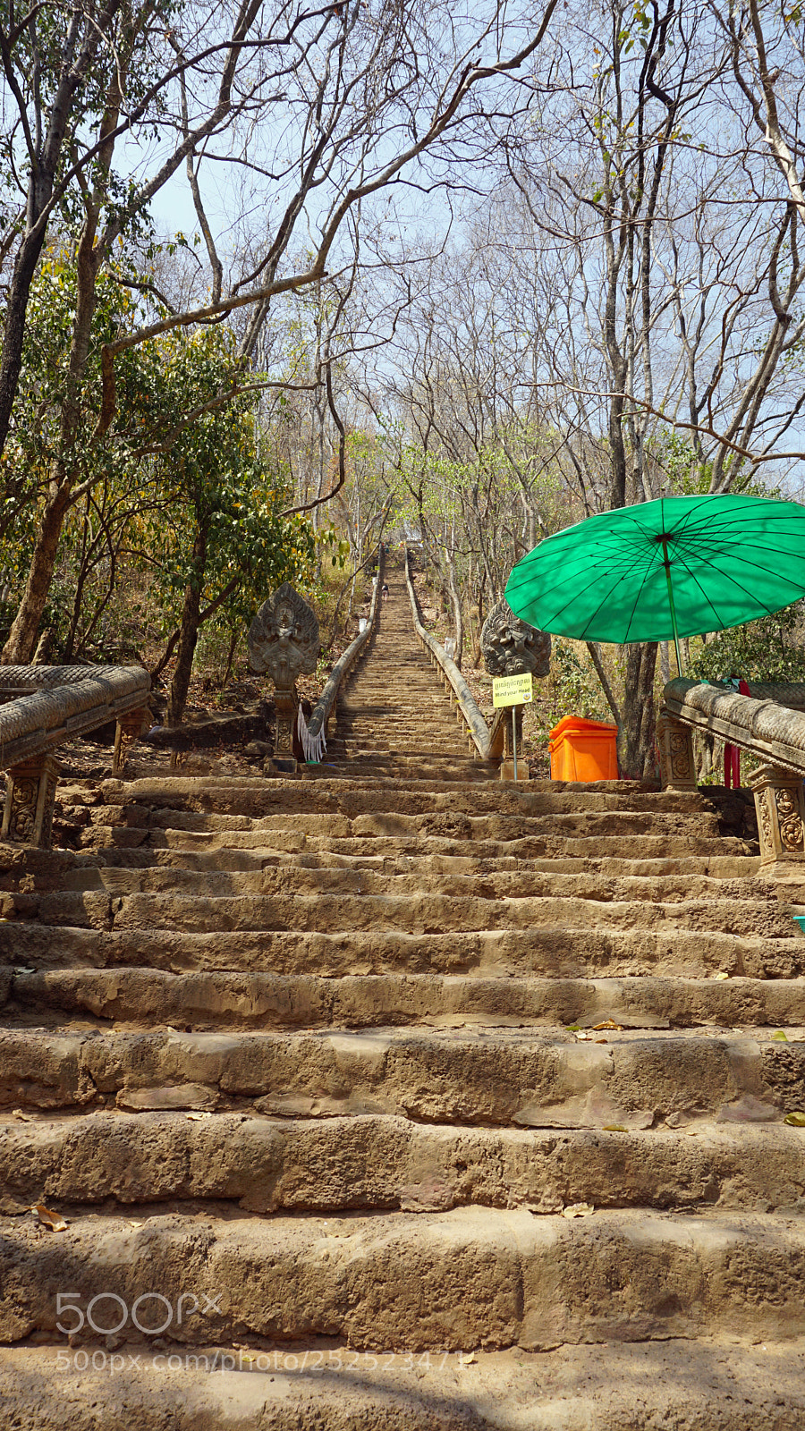 Sony a6000 sample photo. Phnom banan temple area photography