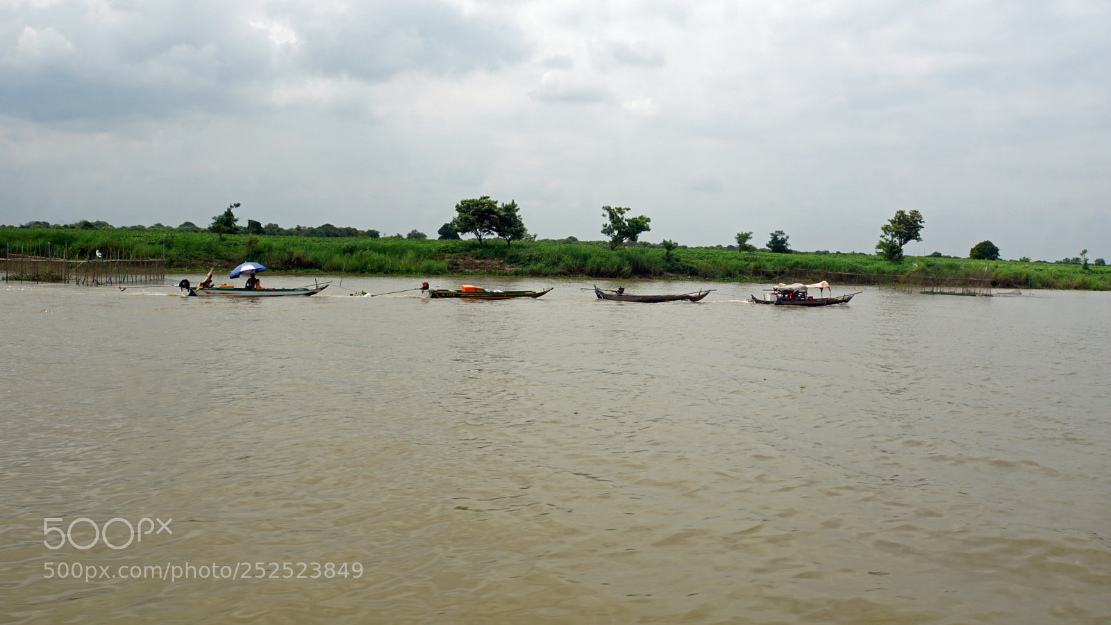 Sony a6000 sample photo. Fisherman village at tonle photography